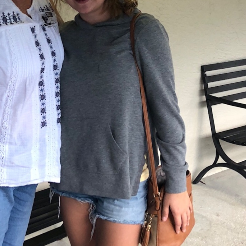 Old navy active wear sweatshirt